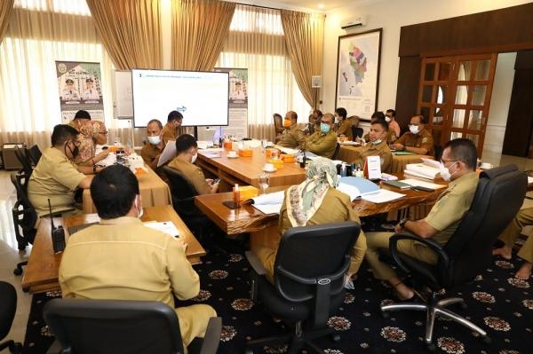 Wagub Instruksikan OPD dan BUMD Targetkan Capaian PAD